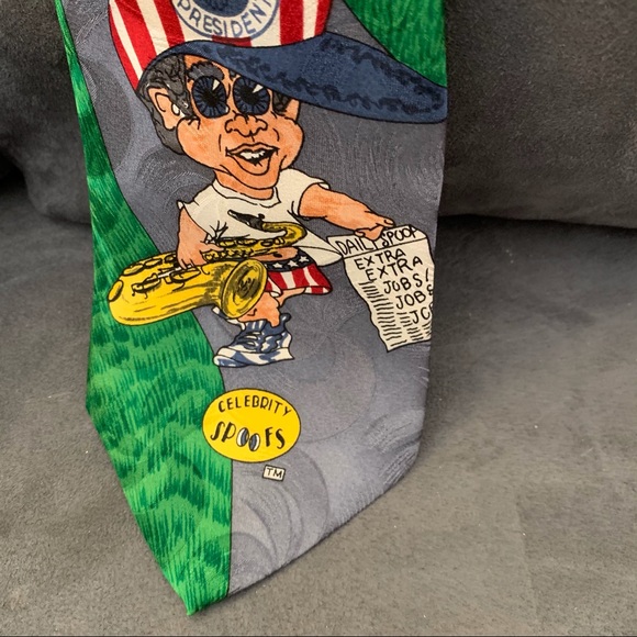 🌻 Vintage Bill Clinton themed tie - Picture 2 of 6